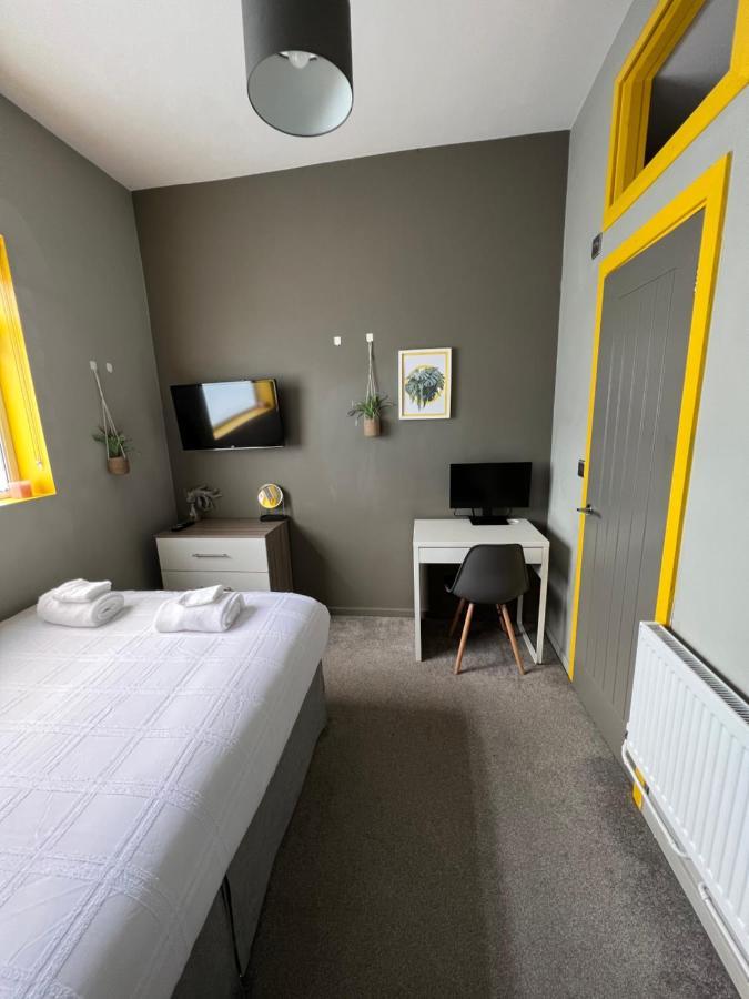 Hotel Eccles à Manchester Extérieur photo